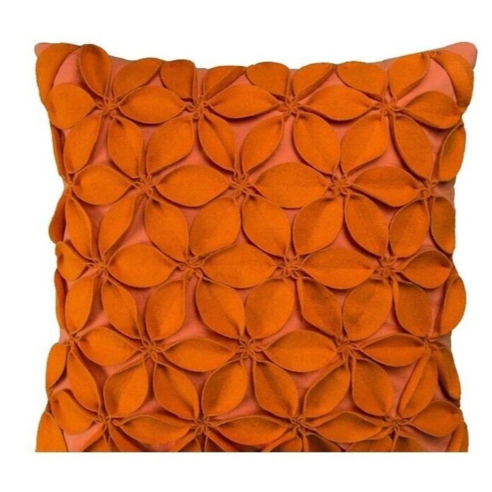 Rizzy Home Felt Flowers Pillow 18" x 18" in Orange. MSRP$74.99